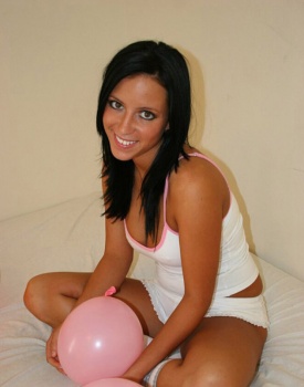CynthiaSin poses and spreads with colorful balloons
