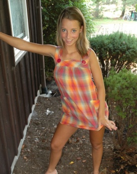 Caitlynn Flashing