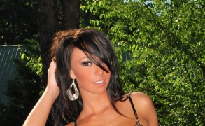 Veronica in Leopard