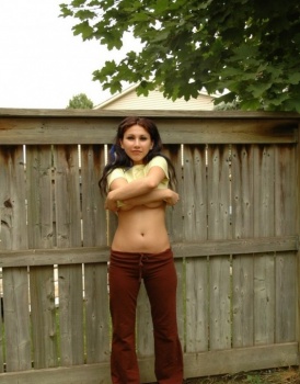 Brandy Slinky Outdoor