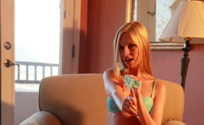 Aimee Graceful Nude