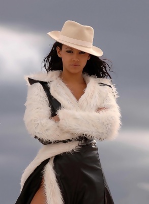 Zahyra in Winter Breeze