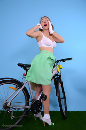 Hayley-Marie Coppin Gets Naked on a Bike