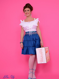 Cute Brunette Kelly Hall Hitchhiking Topless