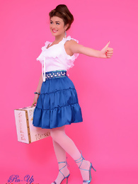 Cute Brunette Kelly Hall Hitchhiking Topless