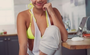 Instagram Model Dare Taylor in the Kitchen