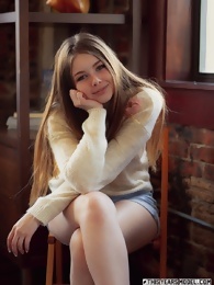 Sweater Girl Lana Lea