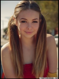 Lana Lea in American Model