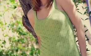 Teen Aspen Martin Exposes Tits