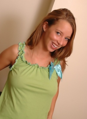 Caitlynn Loves Green