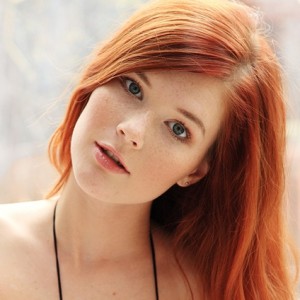 Redhead Mia Sollis